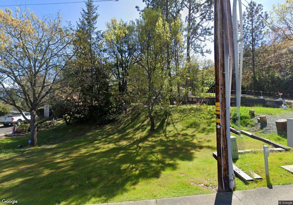 545 NW Valley View Dr, Grants Pass, OR 97526 - photo 1