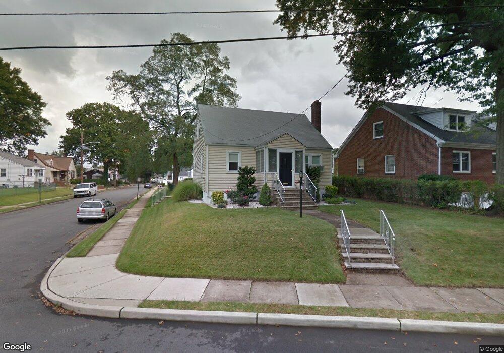 818 Wheatsheaf Rd, Linden, NJ 07036 - photo 1