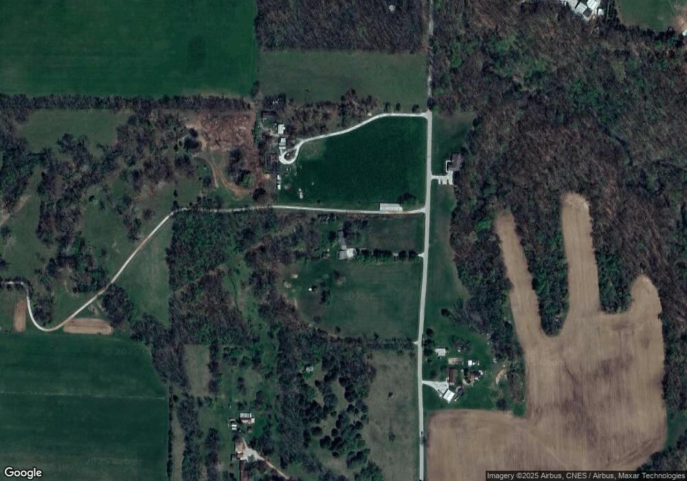 5438 N Vine School Rd, Attica, IN 47918 - photo 1