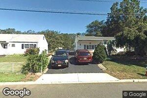 17 Borghaus Rd, Helmetta, NJ 08828