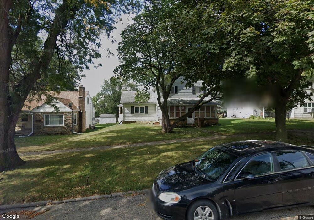 703 E Division St, Audubon, IA 50025 - photo 1