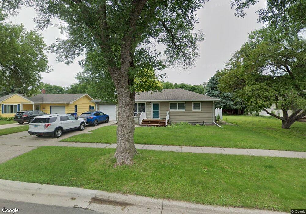 2614 9 1 2 St N, Fargo, ND 58102 - photo 1
