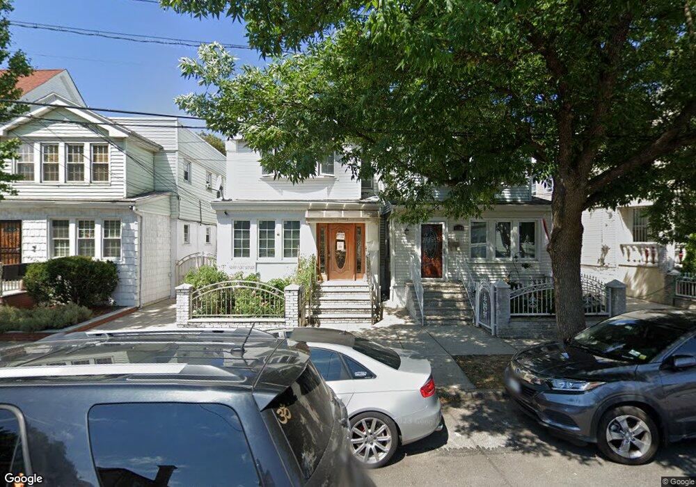 11105 91st Ave, Richmond Hill, NY 11418 - photo 1