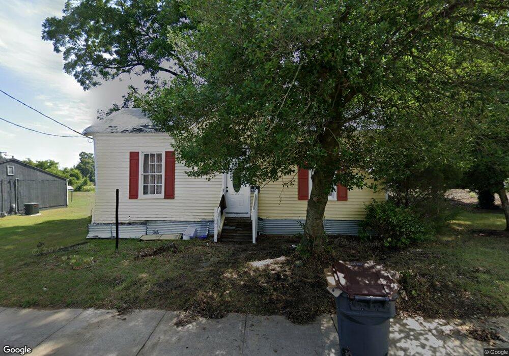 311 NW Market St, Reidsville, NC 27320 - photo 1