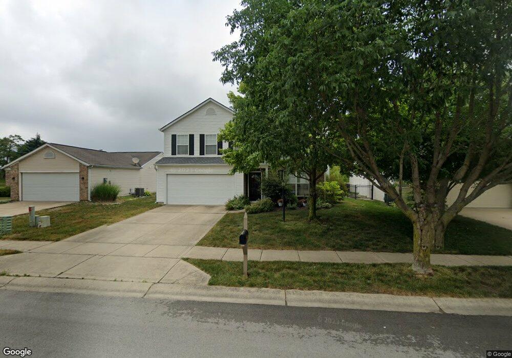 12061 Driftstone Dr, Fishers, IN 46037 - photo 1