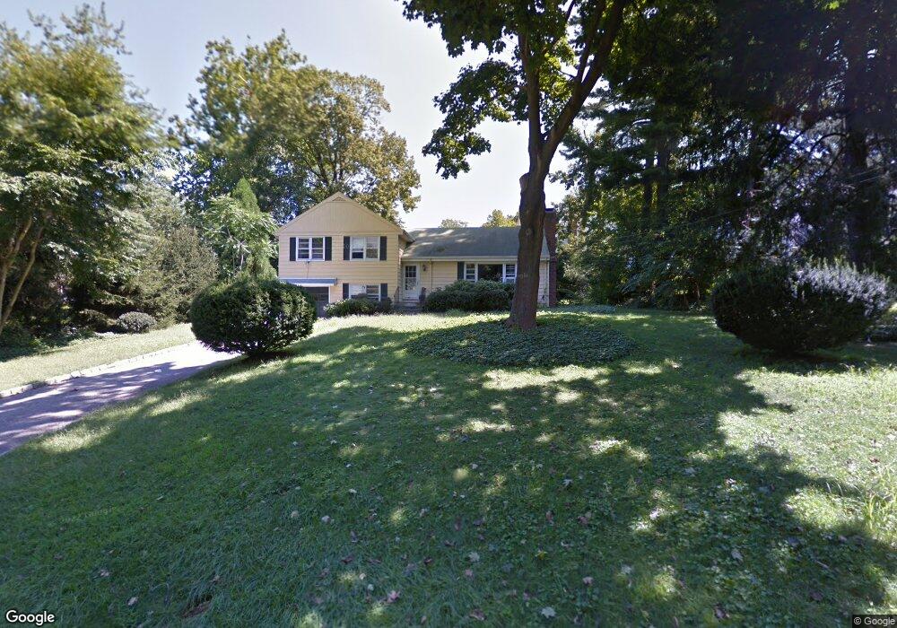 9 Wigmore St, Riverside, CT 06878 - photo 1