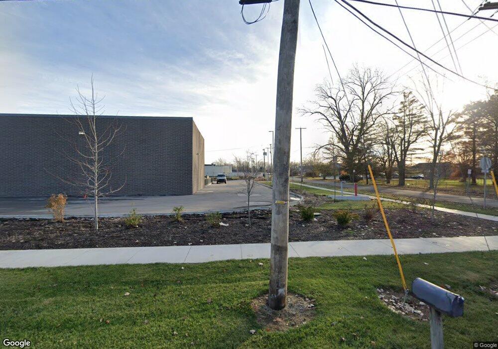 223 W Berkley Ave, Muncie, IN 47303 - photo 1