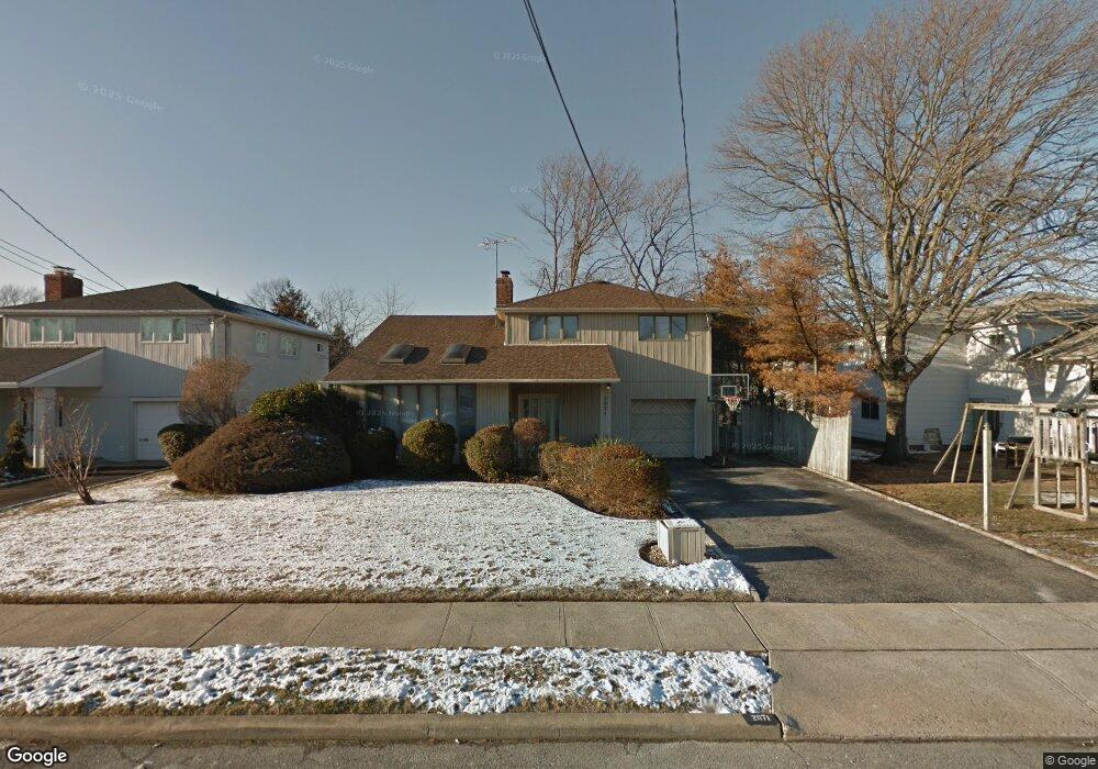 2071 Oliver Way, Merrick, NY 11566 - photo 1