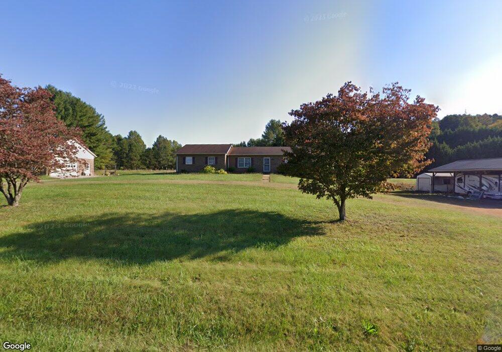 422 White Oak Branch Rd, Statesville, NC 28625 - photo 1