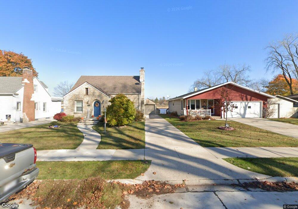 3015 Adams St, Two Rivers, WI 54241 - photo 1