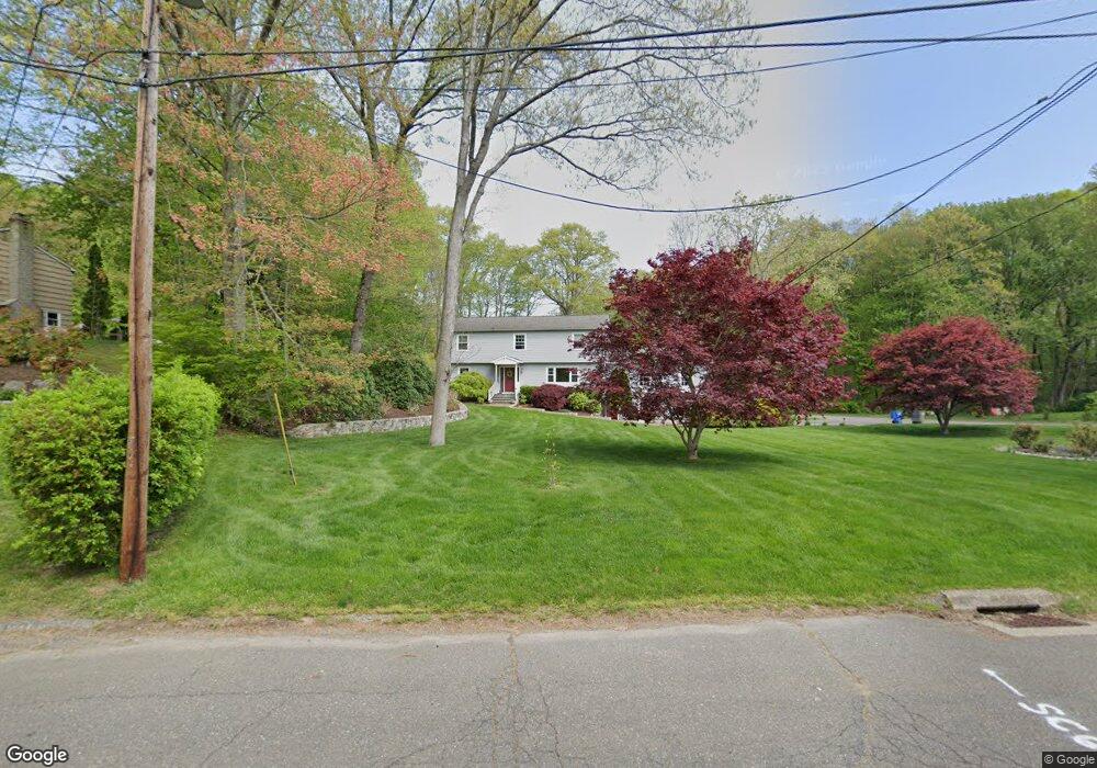 48 Stag Ln, Trumbull, CT 06611 - photo 1