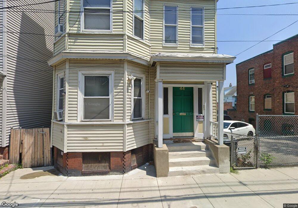 44 Marlborough St, Chelsea, MA 02150 - photo 1