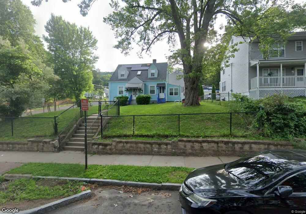 549 Valley St, New Haven, CT 06515 - photo 1