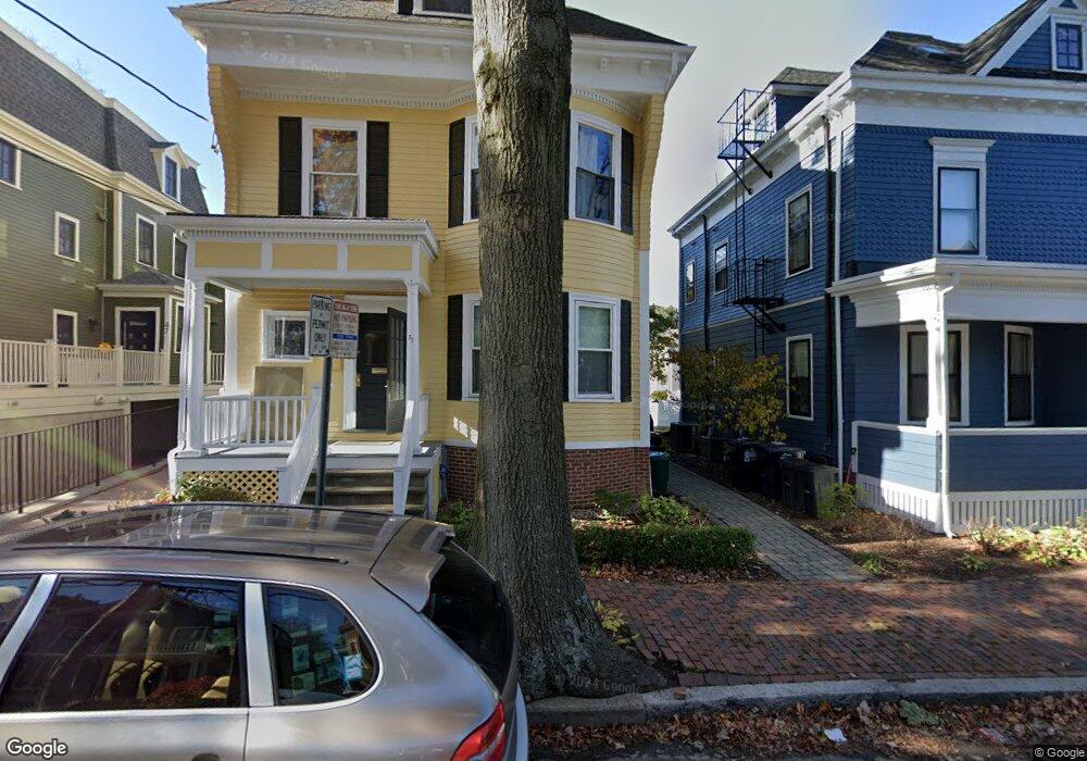 51 Mount Pleasant St unit 3, Cambridge, MA 02140 - photo 1