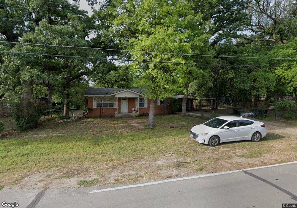 601 Pecan St, Azle, TX 76020 - photo 1