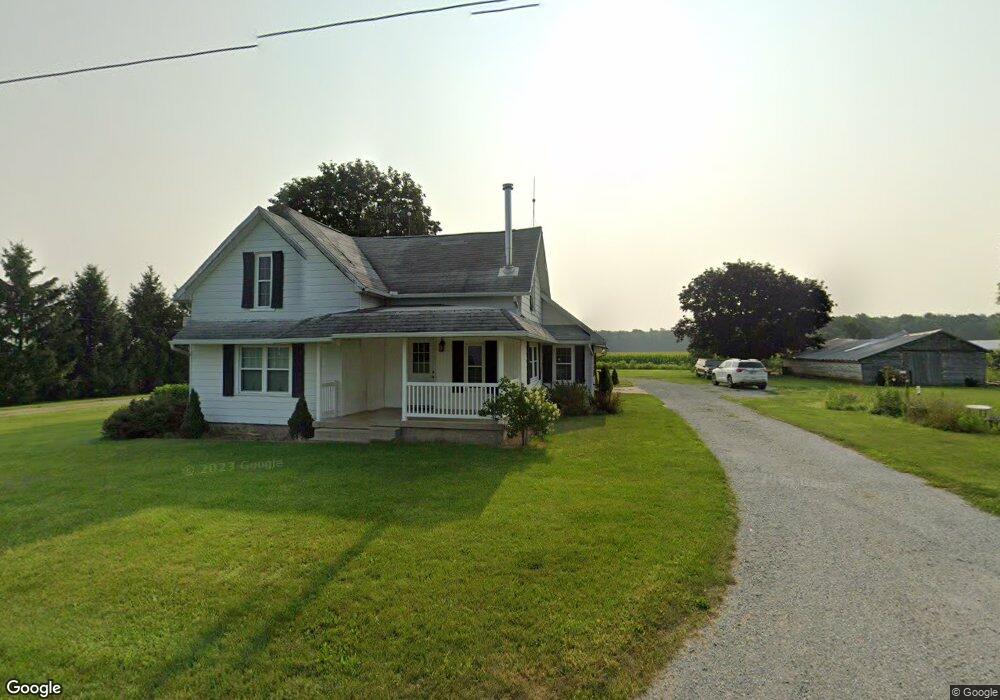 9446 N 1000 W, Nappanee, IN 46550 - photo 1