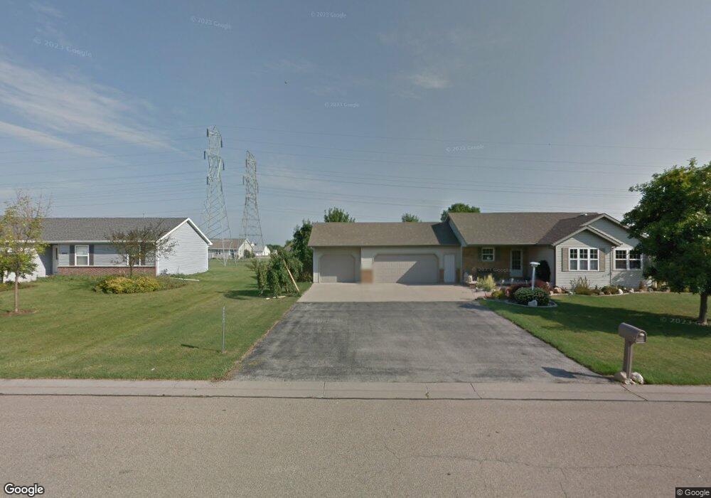 W6034 Greystone Ct, Appleton, WI 54915 - photo 1