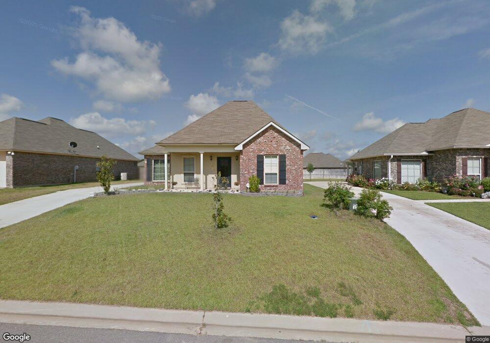 325 Shadow Creek Ave, Pineville, LA 71360 - photo 1