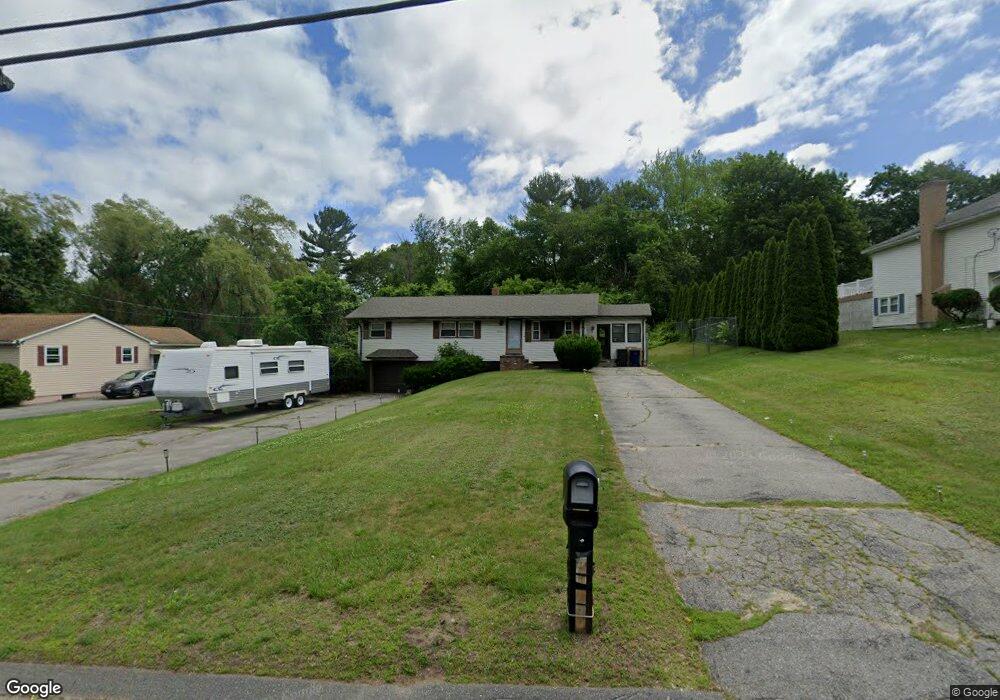 599 Hildreth St, Dracut, MA 01826 - photo 1