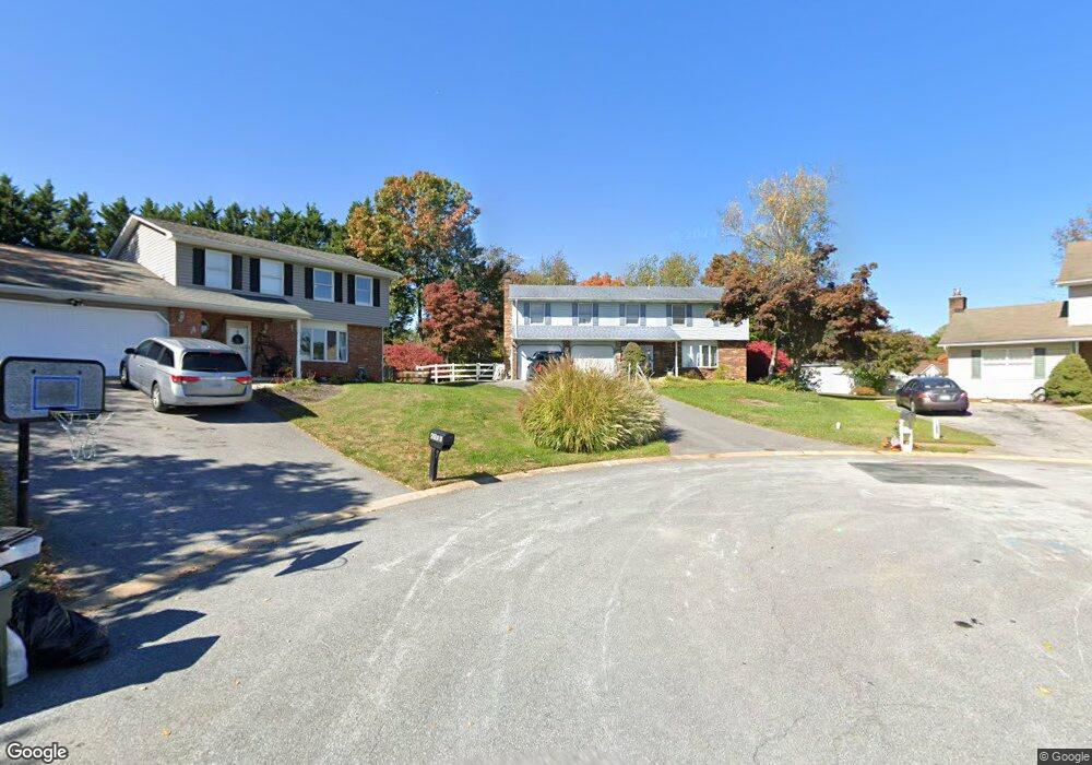 6156 Osage Ct, Sykesville, MD 21784 - photo 1