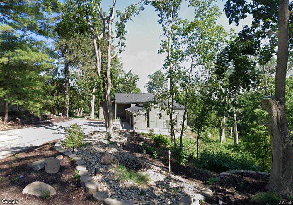 2065 Cottage Glen Rd SE, Cedar Rapids, IA 52403 - photo 1