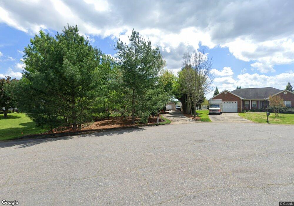 135 Marian Ln, Statesville, NC 28625 - photo 1