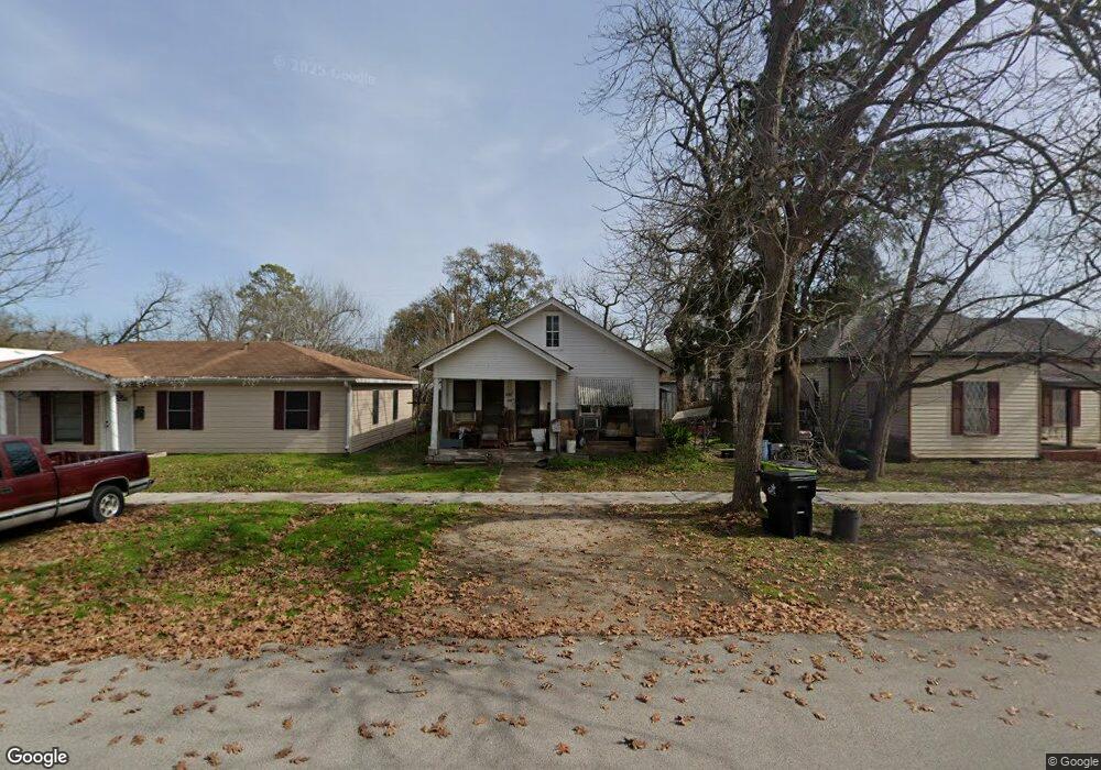 1317 5th St, Rosenberg, TX 77471 - photo 1