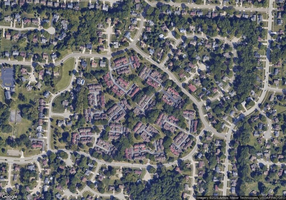 557 Big Ben Ln, Columbus, OH 43213 - photo 1