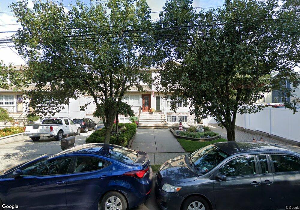 21 Claypit Rd, Staten Island, NY 10309 - photo 1