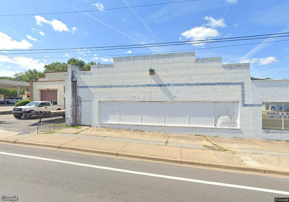 128 E Dekalb St, Camden, SC 29020 - photo 1