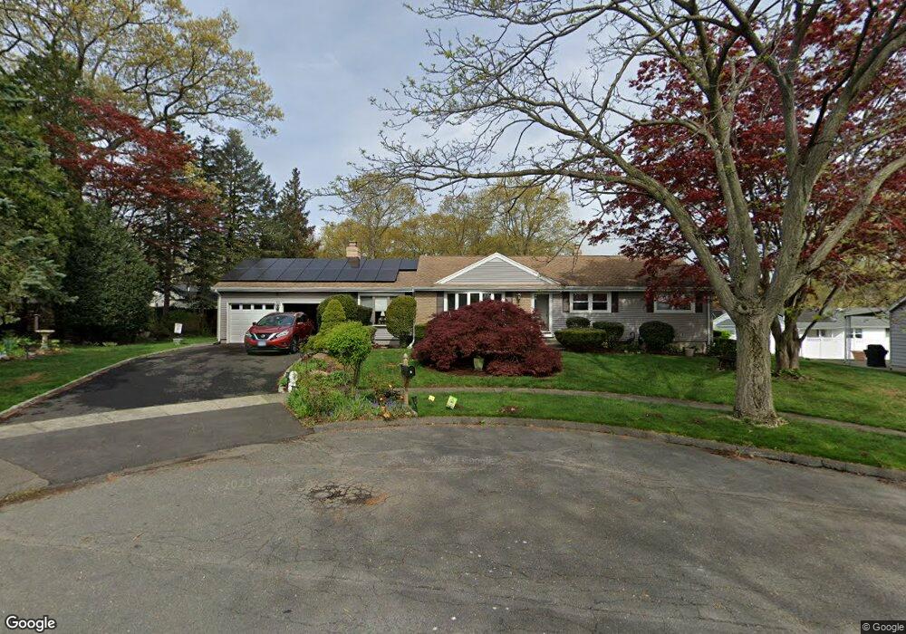 100 Red Coach Dr, Stratford, CT 06614 - photo 1