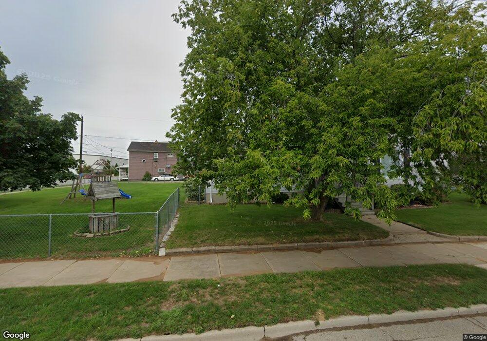 1212 15th Ave, Menominee, MI 49858 - photo 1