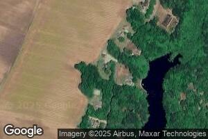 18412 Lakeside Dr, Courtland, VA 23837