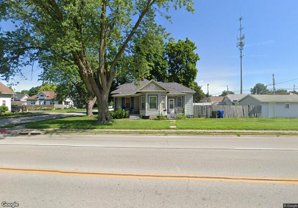 1901 Wilkes Ave, Davenport, IA 52804 - photo 1