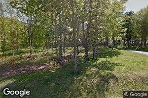 74 Belock Dr, Center Rutland, VT 05736