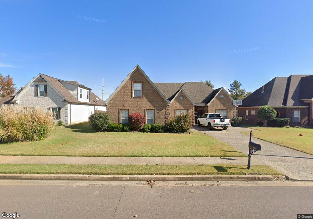 2348 Della St, Hernando, MS 38632 - photo 1