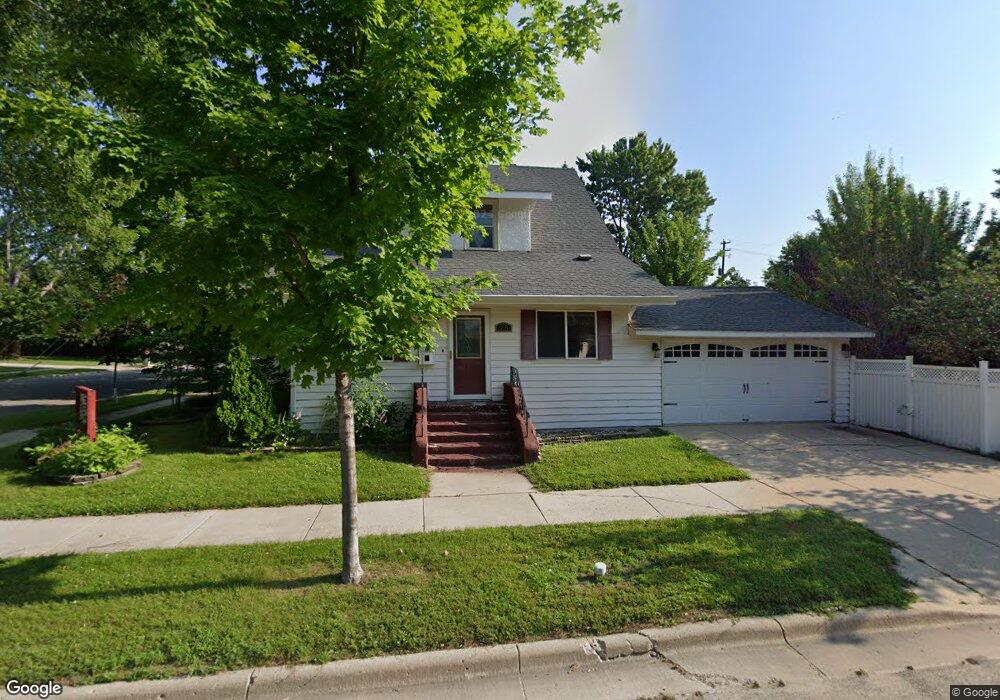 28 2nd Ave SW, Glenwood, MN 56334 - photo 1