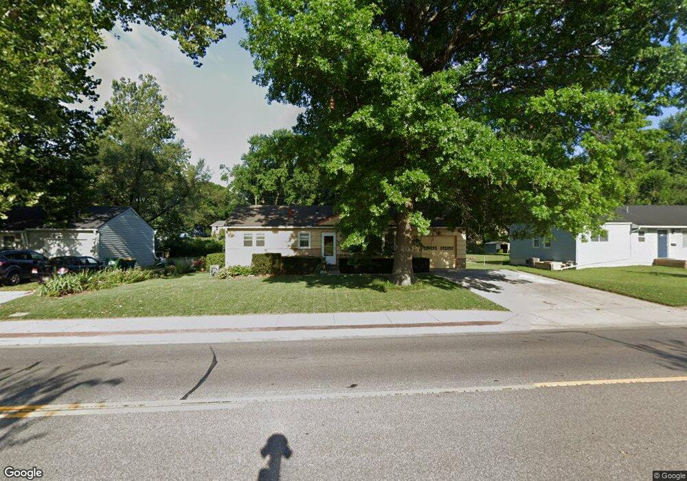 5536 Nieman Rd, Shawnee, KS 66203 - photo 1