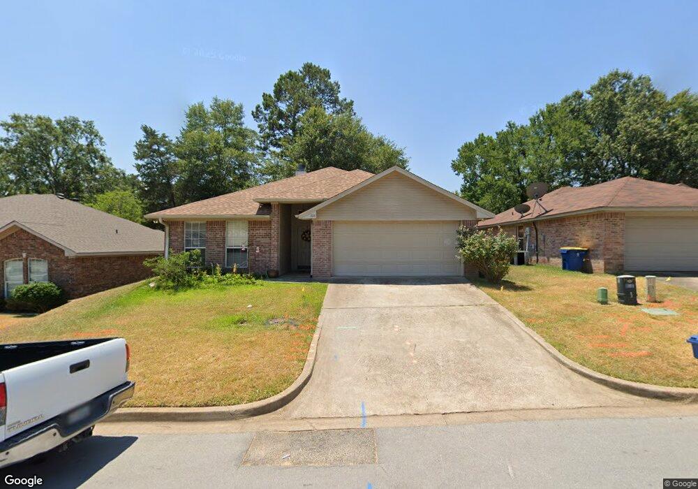 1616 Emily Ln, Kilgore, TX 75662 - photo 1