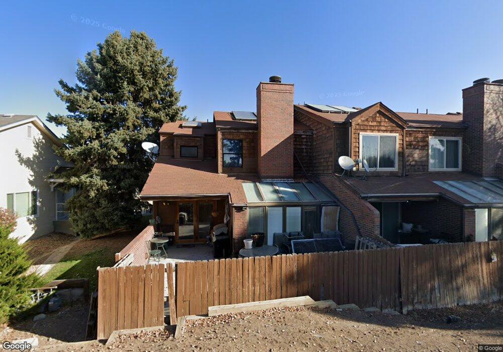 12236 E 2nd Dr, Aurora, CO 80011 - photo 1