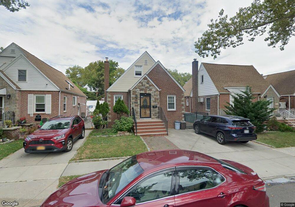 13837 62nd Rd, Flushing, NY 11367 - photo 1