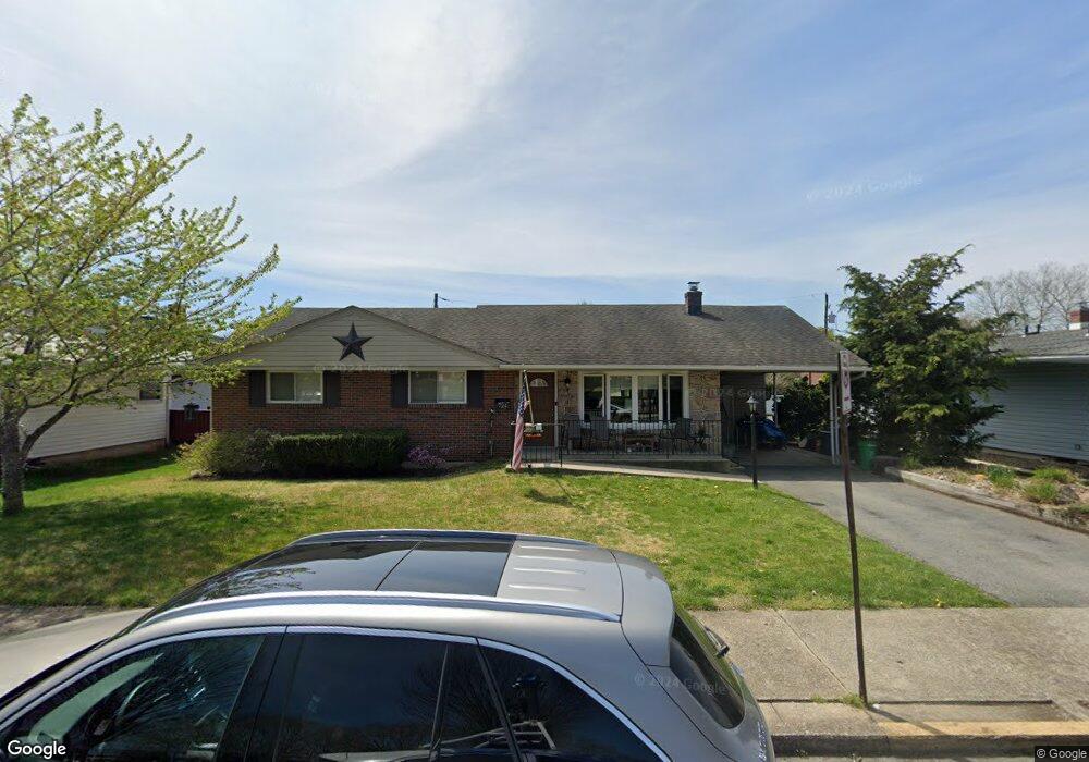 722 N Saint Lucas St unit 726, Allentown, PA 18104 - photo 1