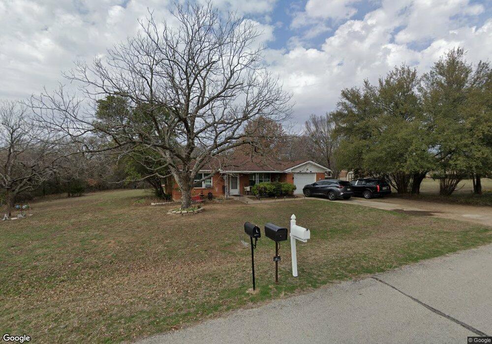 701 Phillips Dr, Azle, TX 76020 - photo 1