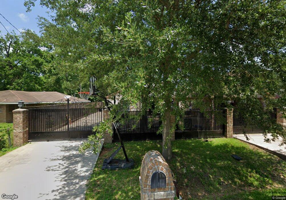 3807 Turner Dr, Houston, TX 77093 - photo 1