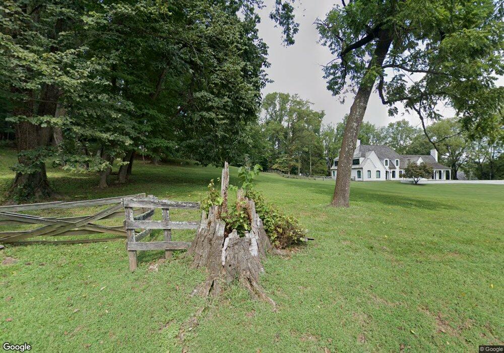 1728 Circle Rd, Baltimore, MD 21204 - photo 1