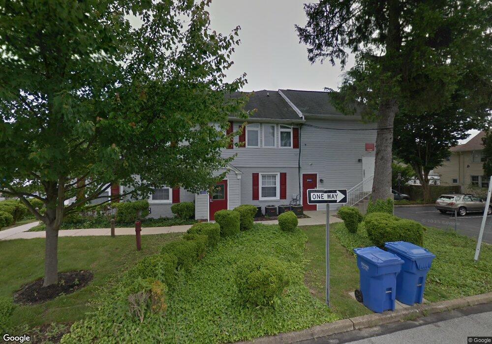 4 Smedley Ln, Newtown Square, PA 19073 - photo 1