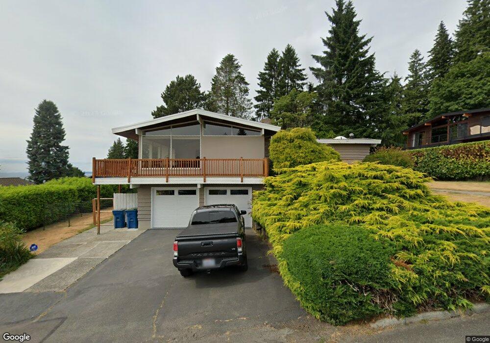 1241 Vista Way, Edmonds, WA 98020 - photo 1