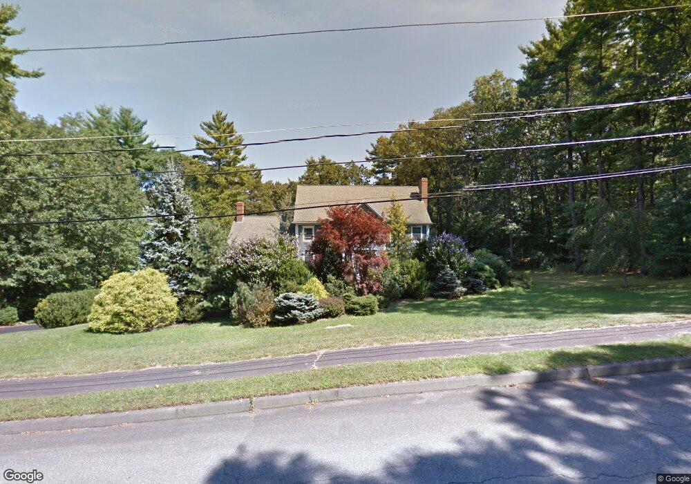 9 Willis Ln, Lynnfield, MA 01940 - photo 1