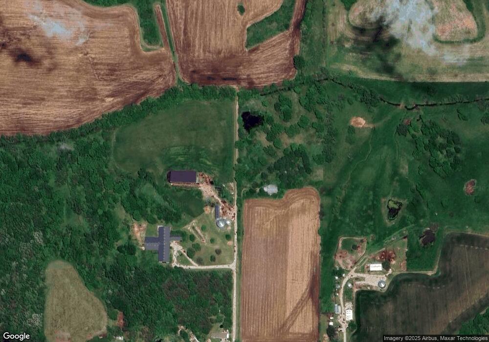 2158 Spradlin Rd, Jacksonville, IL 62650 - photo 1