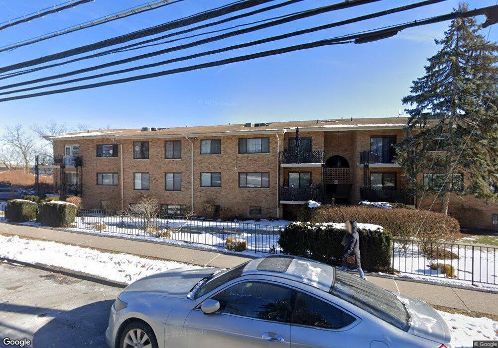 30 Gateway Rd unit 101S, Yonkers, NY 10703 - photo 1